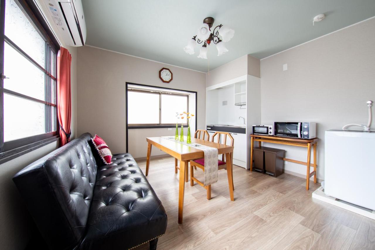 Ferienwohnung Guumi Ōsaka Exterior foto